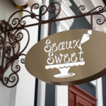 seaux sweet logo design